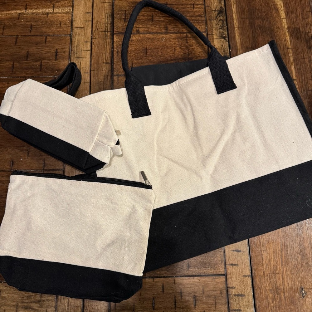 Black and Cream Tote Bag Set with Initial K - Picture 2 of 9